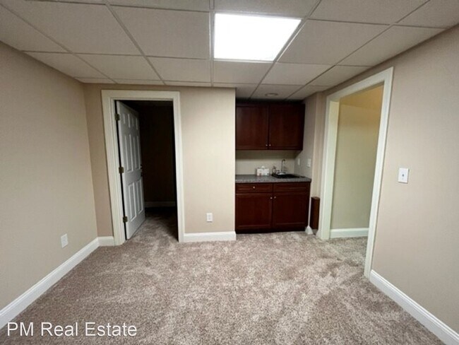 Foto del edificio - 6 br, 4 bath House - 5405 Horse Trail Road