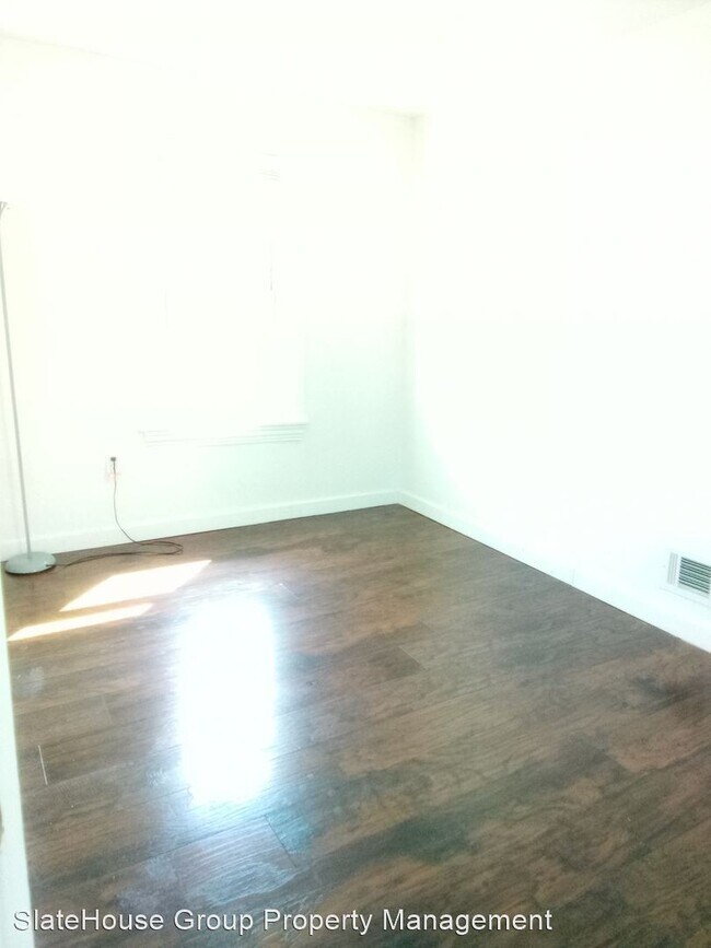Foto del edificio - 3 br, 1 bath House - 254 Manatawny St