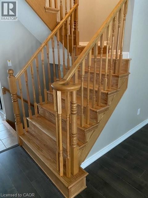 Photo du bâtiment - 1065 Barclay Cir