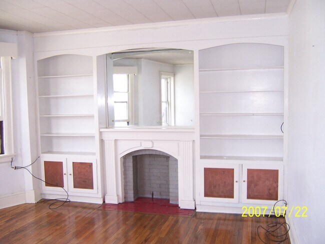 Building Photo - 46 Lafayette Ave