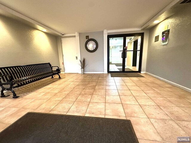 Foto del edificio - 310 Lookout Ave