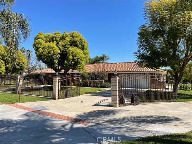 Foto principal - 2645 McAllister St