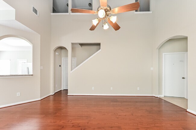 Building Photo - 12923 Palm Leaf Ct
