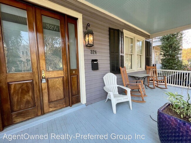 Building Photo - 3 br, 2.5 bath House - 32 1/2 Chapel Street
