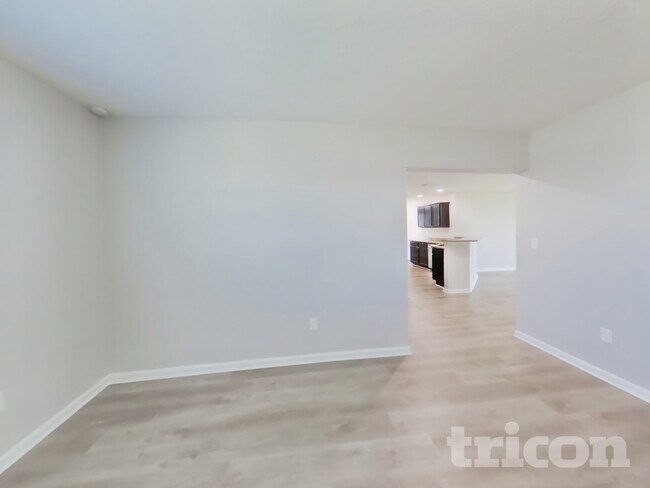 Foto del edificio - 77013 Birdseye Ct