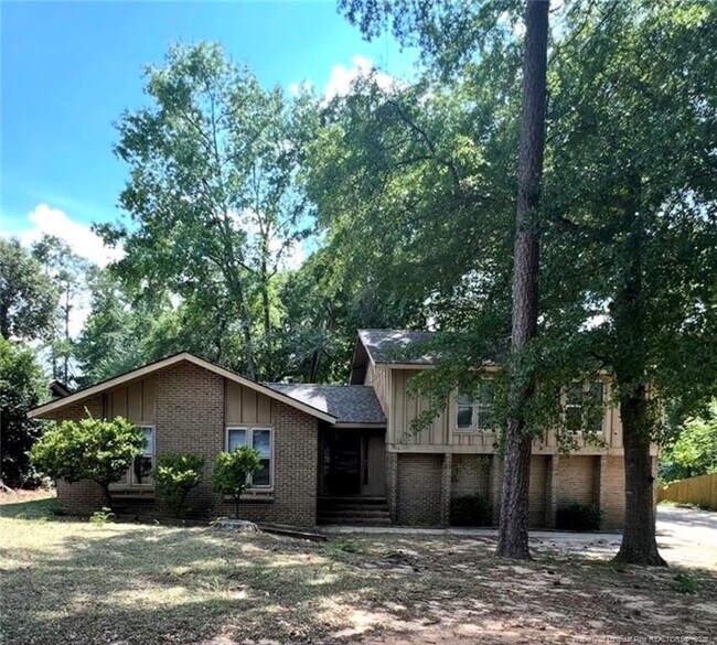 Building Photo - 7013 Darnell St