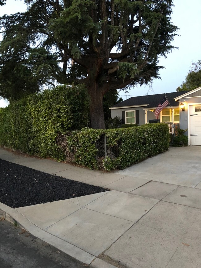 Angle Vew Front - 13676 Muscatine St