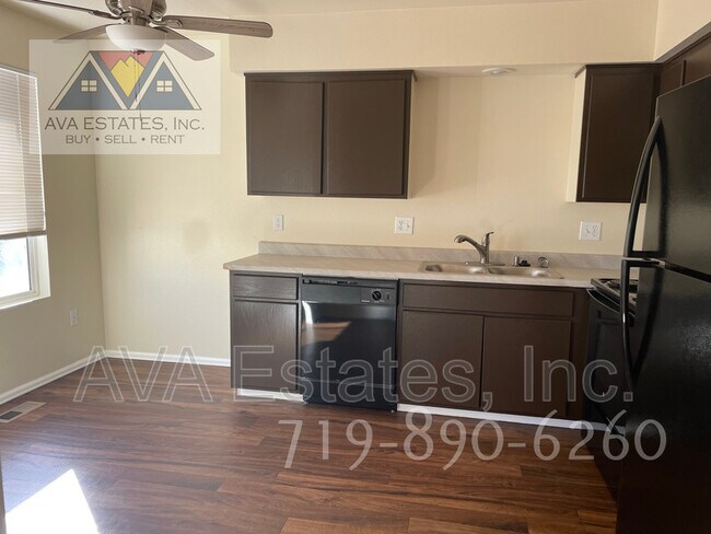Foto del edificio - 531 S Angus Ave