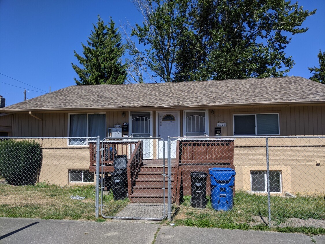 Primary Photo - 4525 Rainier Ave S