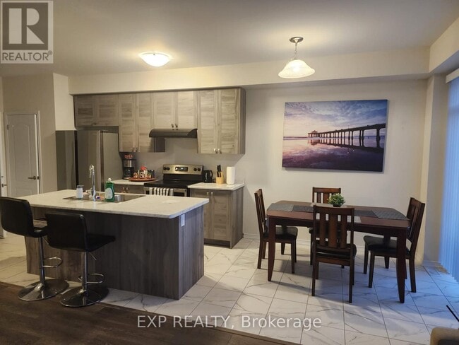 Building Photo - 8317-8317 Mulberry Dr