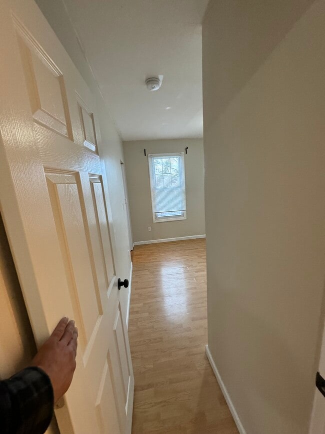 Building Photo - 189 Summer St