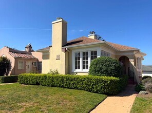 Building Photo - 276 Santa Ana Ave