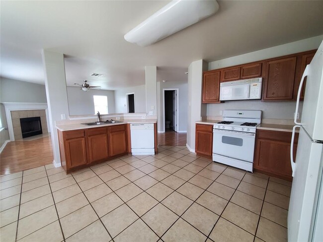 Building Photo - 3701 Holden Ct