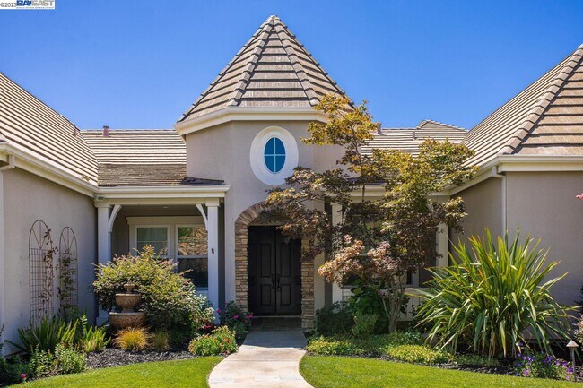 Foto del edificio - 1262 Shady Pond Ln