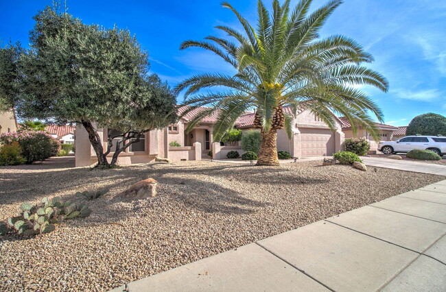 Foto del edificio - 15567 W Coral Pointe Dr