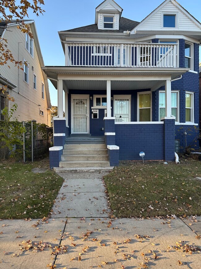 Frente de la casa - 349 Westminster St