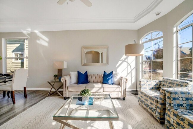 Building Photo - 615 Minor Ave