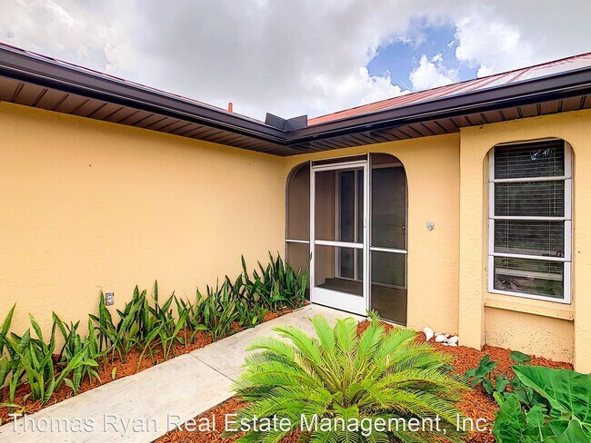 Building Photo - 3 br, 2 bath House - 2375 Bendway Dr.