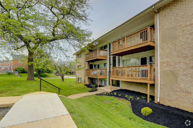 Renaissance Apartments Loch Raven