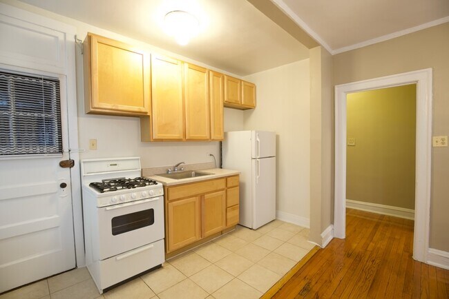 Foto del edificio - 1714 W Albion Ave