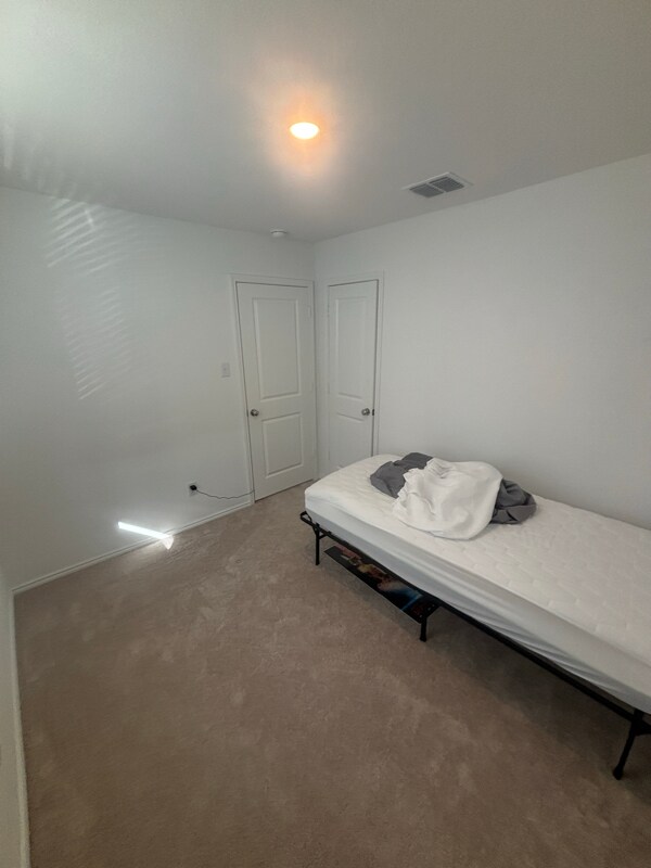 Foto del edificio - 240 Boxberry Wy