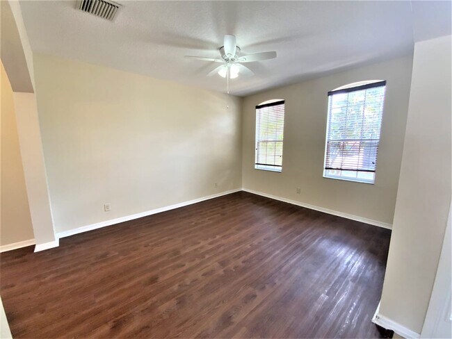 Building Photo - 2613 Dakota Rock Dr