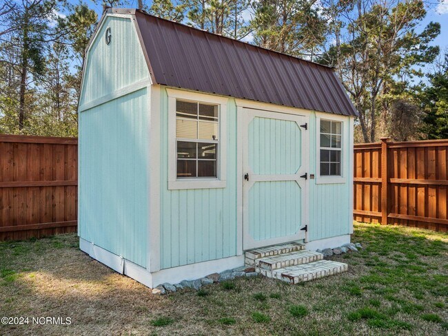 Building Photo - 105 Camden Trl