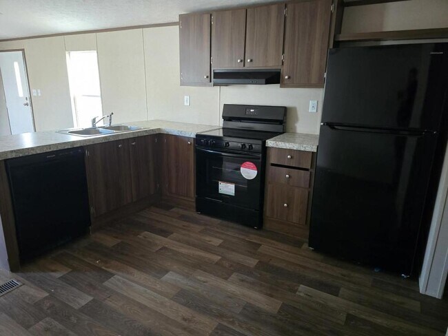 Foto del edificio - 814 S Kern Ave