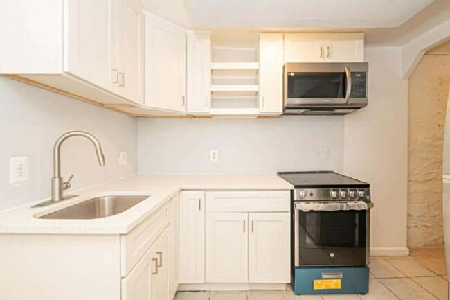 Foto del edificio - 307 E 25th St