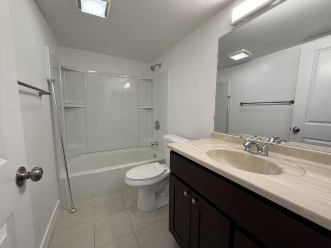 Foto del edificio - 110 N Richmont Dr