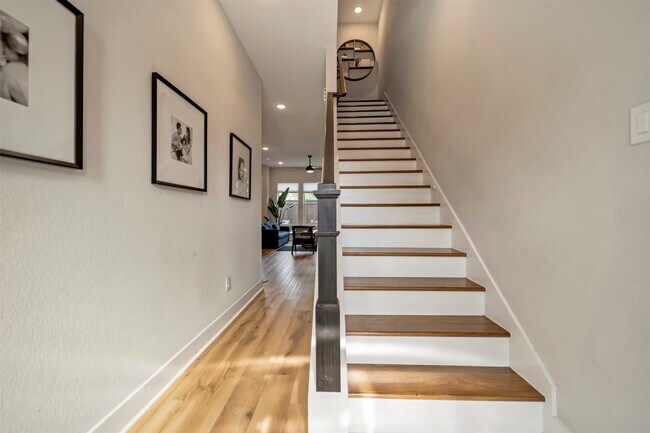 Foto del edificio - 5209 Carters Bank Ave