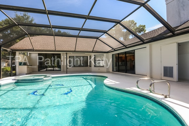 Building Photo - 3740 Embassy Cir, Palm Harbor, FL, 34685