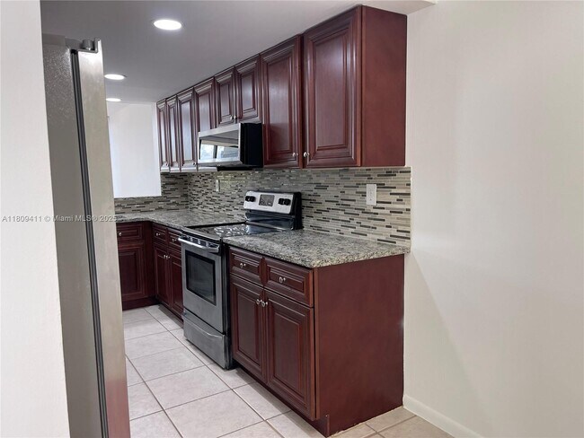 Foto del edificio - 2961 SW 87th Ave