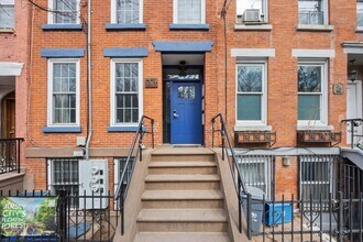 Building Photo - 316.5 6th St