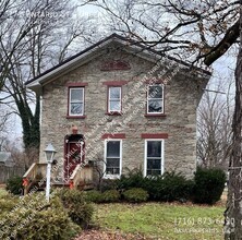 Building Photo - 171 Ontario St