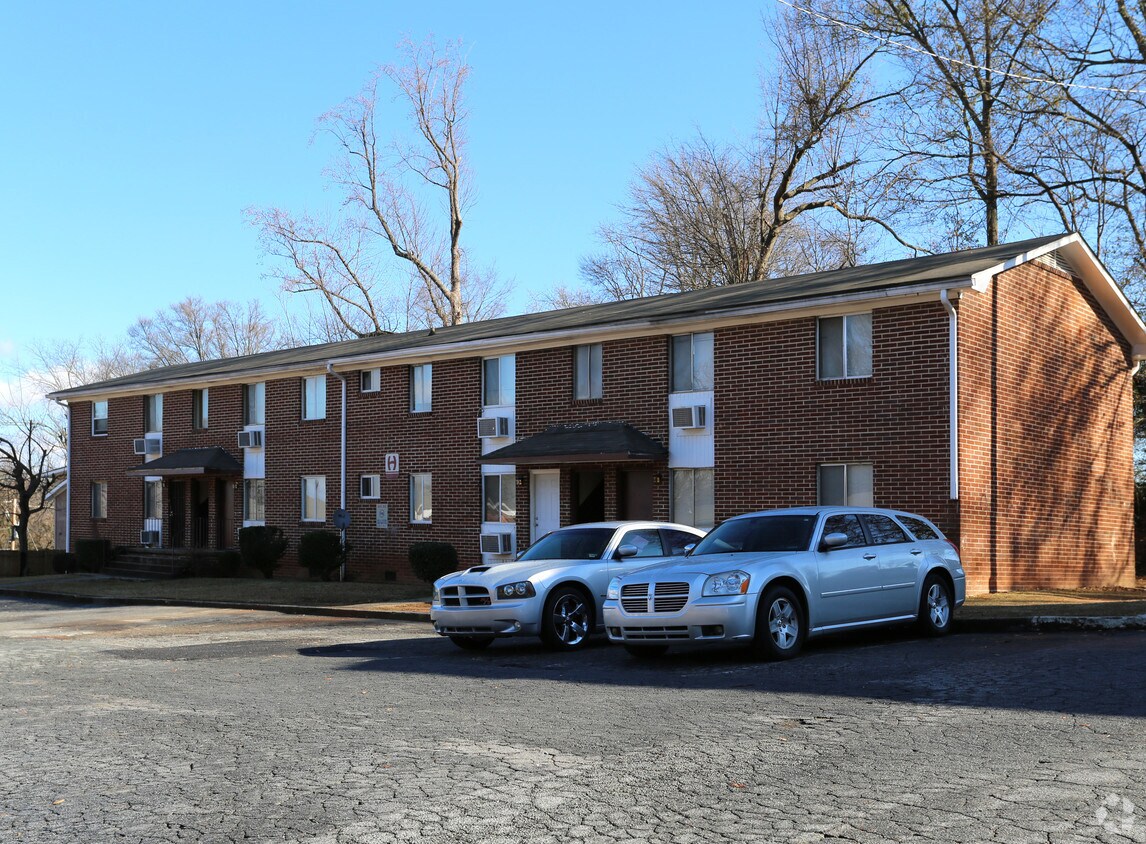 Foto del edificio - Ashby Park Apartments