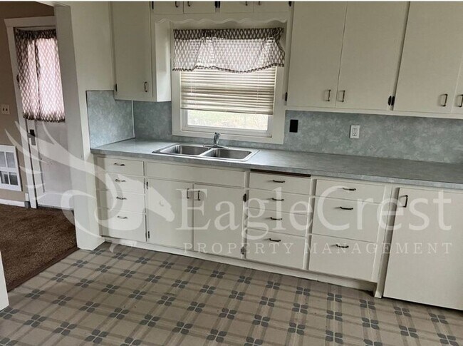 Foto del edificio - Quaint, Country One-Bedroom House Surround...