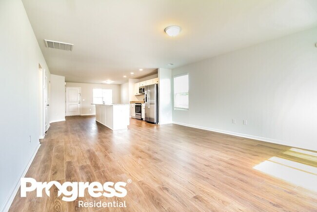 Foto del edificio - 1181 Langston Dr