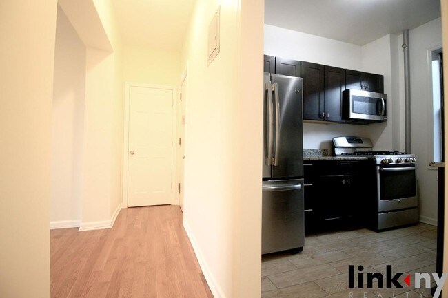 Foto del edificio - 143 Haven Ave