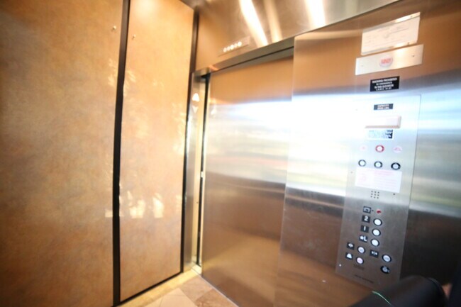 Foto del edificio - 4013 W Heffron Dr