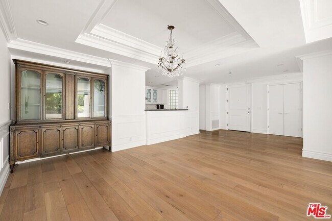 Foto del edificio - 2132 Century Park Ln