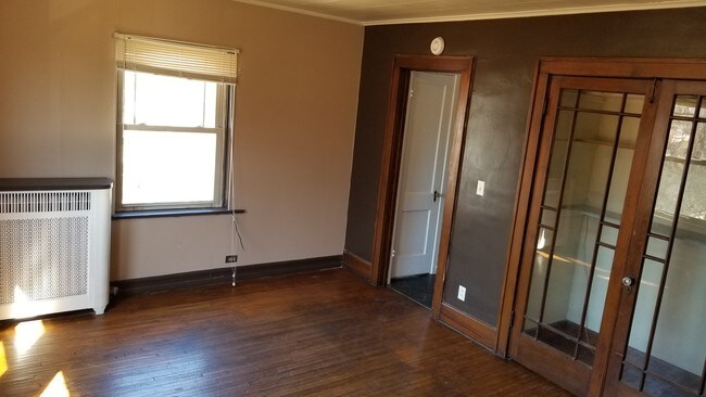 Foto del edificio - 815 S Fell Ave