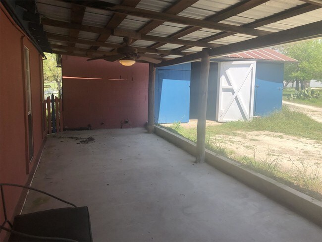 Building Photo - 740 Sports Park Rd