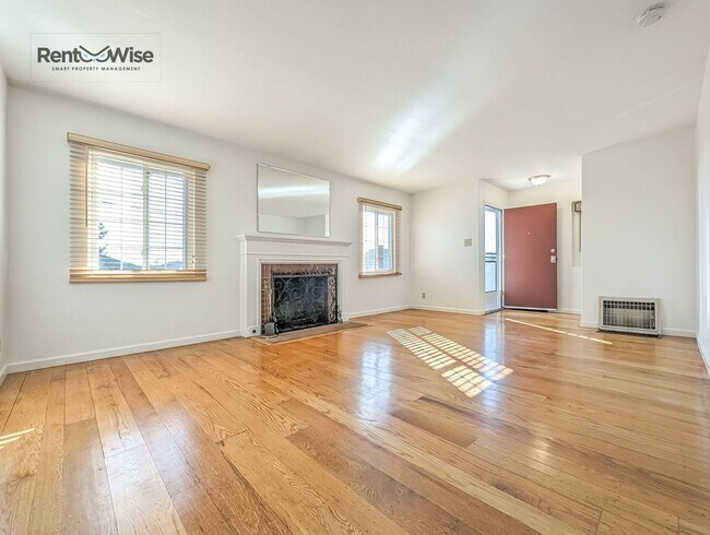 Building Photo - 2 br, 2 bath House - 3016 Del Ray St.