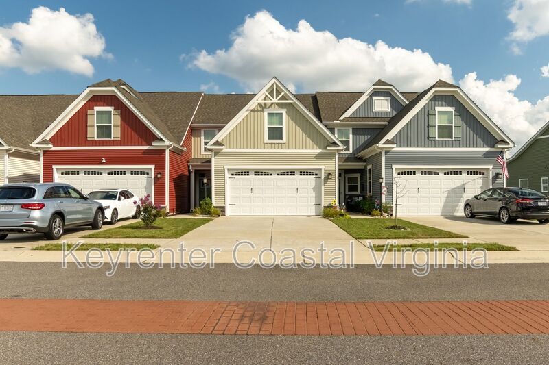 Foto principal - 153 Kenny Ln