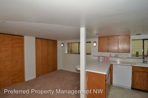 Building Photo - 5411 Colby Ave