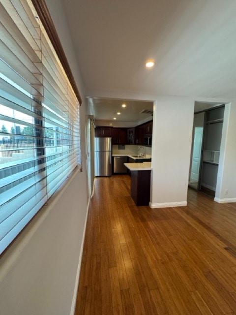 Building Photo - 5567 Inglewood Blvd