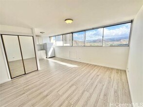Building Photo - 5180 Likini St
