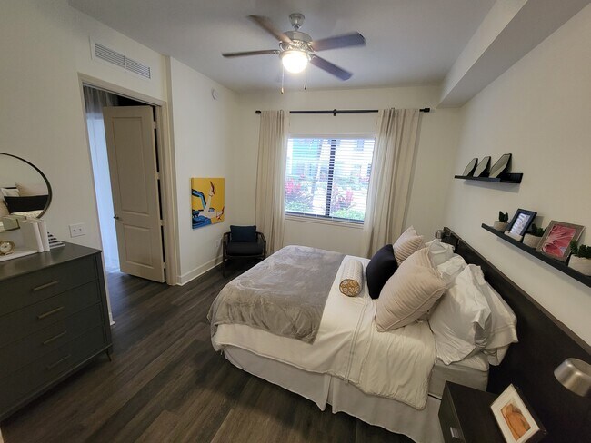 Foto del edificio - 8261 NW 44th St