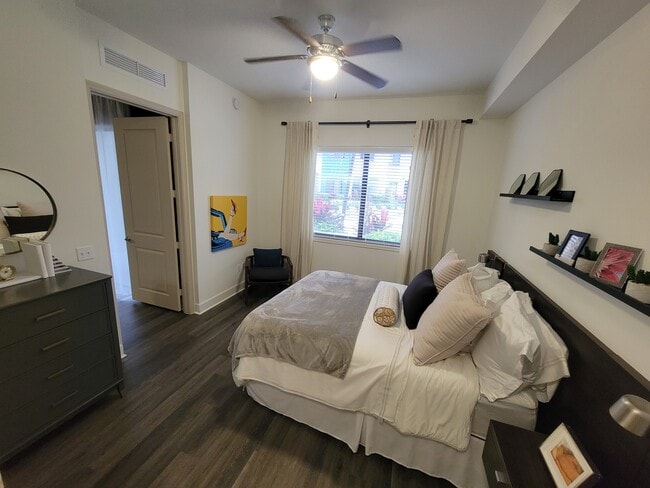 Building Photo - 8261 NW 44th St